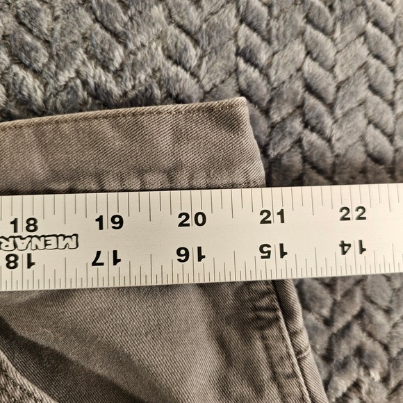 Wrangler Authentic Issue Cargo Pants Mens 42x32 Gray Comfortable Hero Jeans - Picture 3 of 8